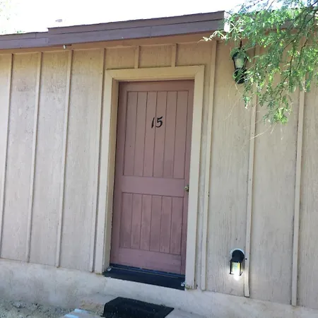 Creekside Preserve Lodge And Cabins